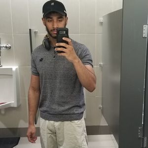 Meet your Posher, Jonatan